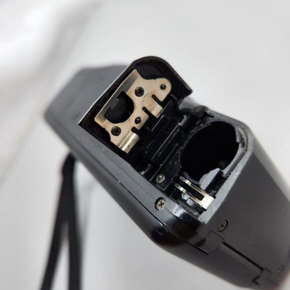 Vtg Chinon Auto GL-S 35mm Point Shoot Film Camera Auto Sensor Flash Self Timer - Picture 9 of 10